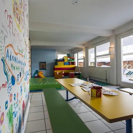 Otel Lohmann 3*