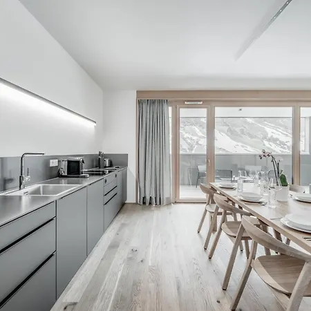 Lohmann Hotel 3*