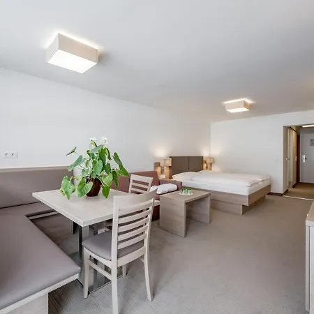 Hotel Lohmann 3*