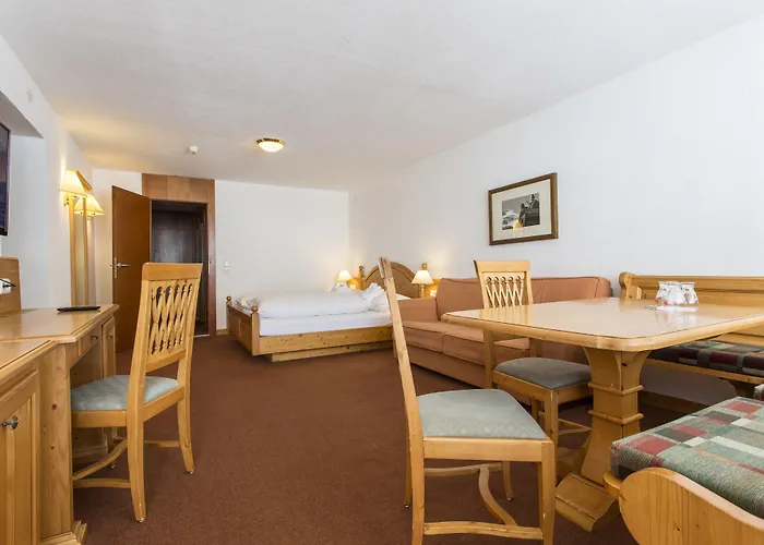 オールインクルーシブ ローマン 3* オーバーグールグル